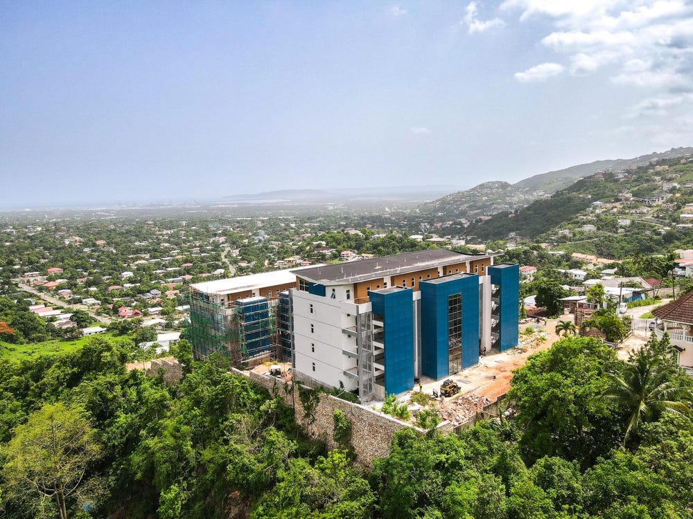 48 HIGHLAND CLOSE, KINGSTON unit: 10, Kingston 19, St. Andrew
