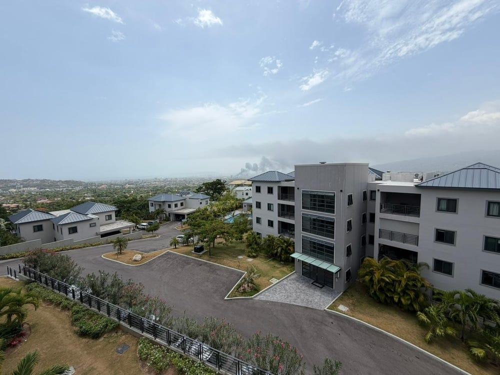 1A TAVISTOCK TERRACE unit: 13B, Kingston 6, St. Andrew