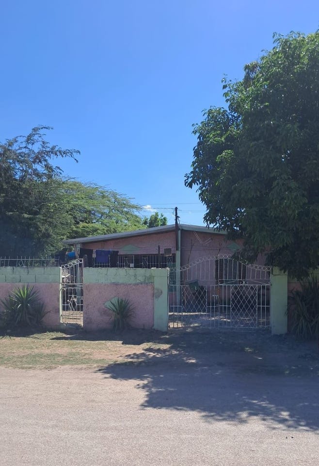 48 Gordon Terrace, New Haven Kingston 20, Duhaney Park, Saint Andrew, Duhaney Park, Saint Andrew