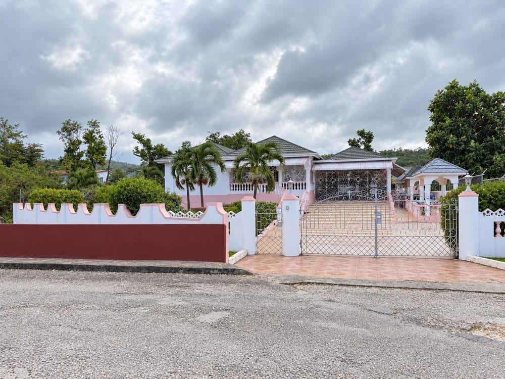9 RUNAWAY MEADOWS, Runaway Bay, St. Ann