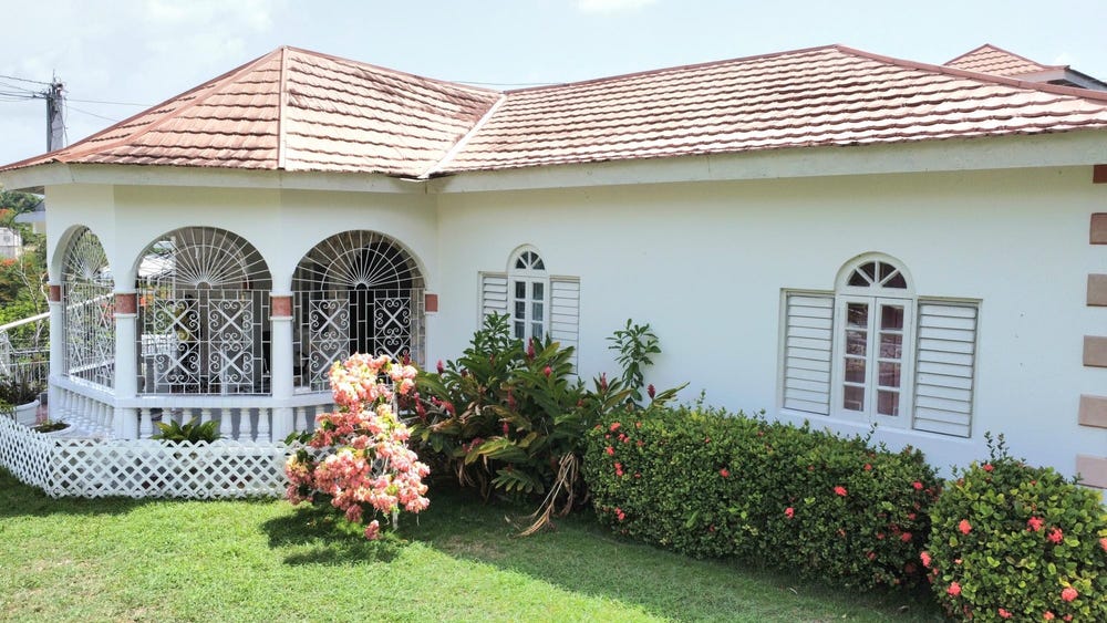 5 ALBION HEIGHTS CRESCENT, Albion Heights, St. James