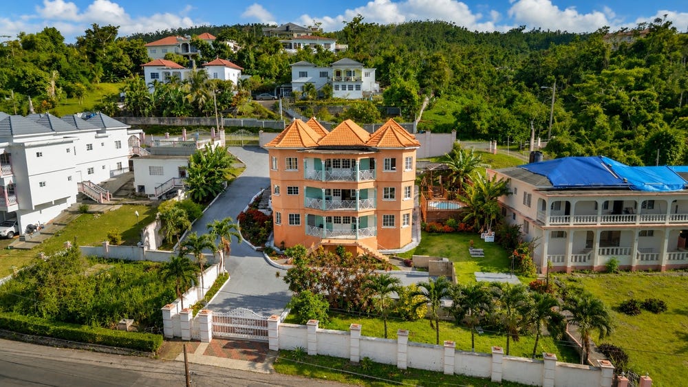 BELL AIR LIBERTY GARDENS unit: 13, Liberty, St. Ann