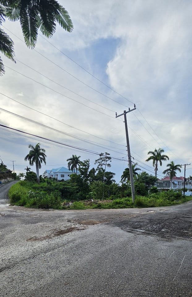 372 TORADA HEIGHTS, Ironshore, St. James