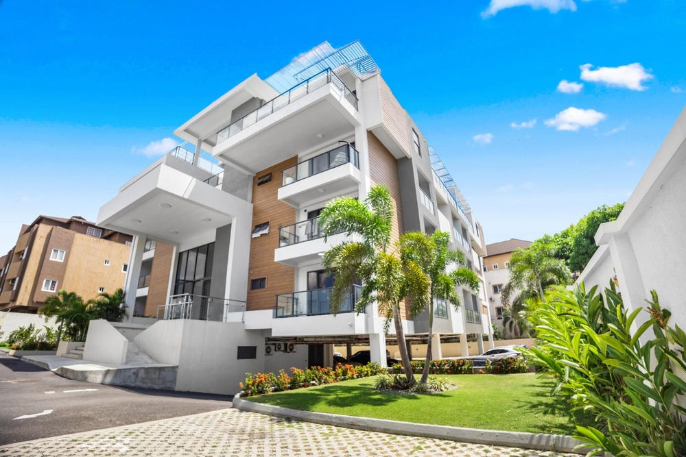 3 KINGS DRIVE unit: 101, Kingston 6, St. Andrew