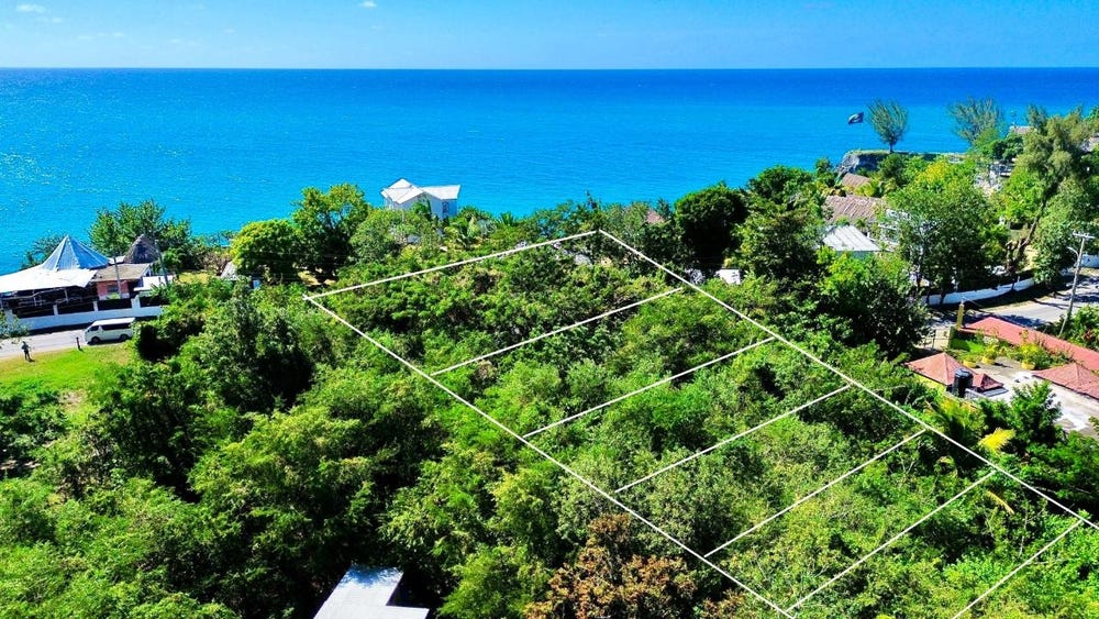 W END ROAD, Negril, Westmoreland
