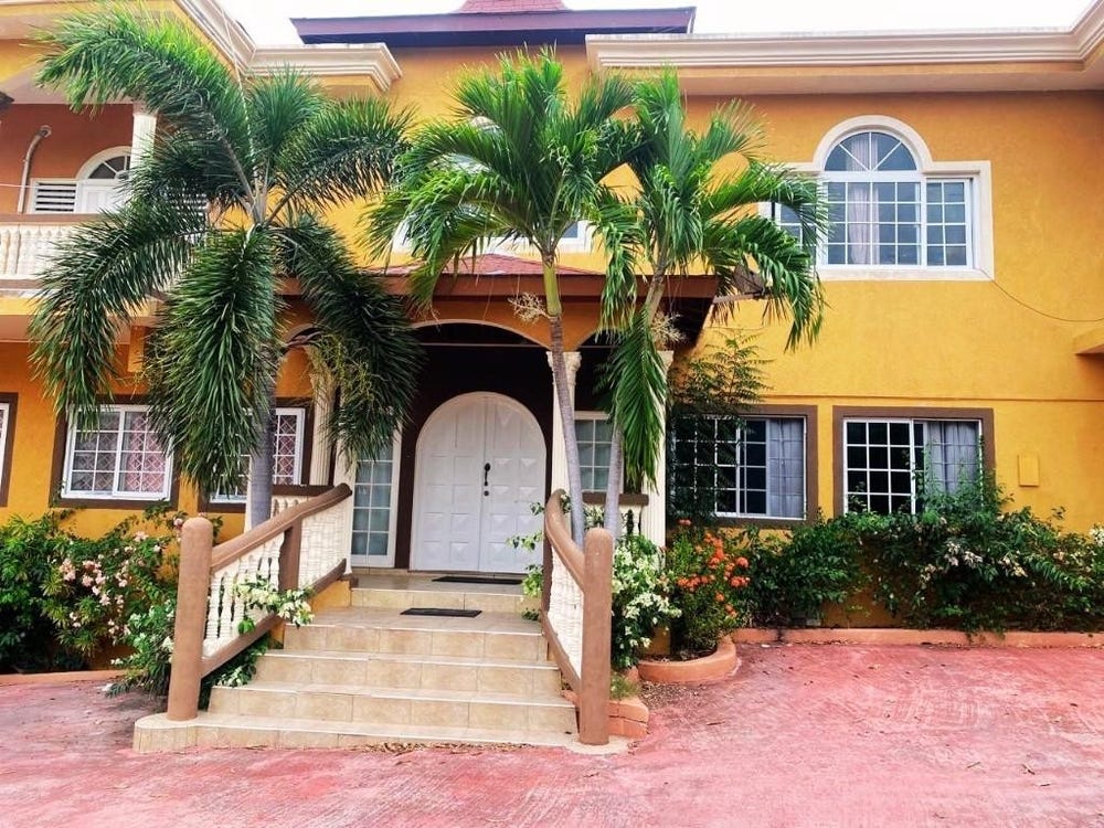 627 CORAL GARDENS, ST. JAMES, Montego Bay, St. James