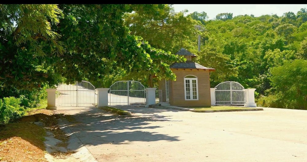 365 TAMARIND RIDGE, Duncans, Trelawny