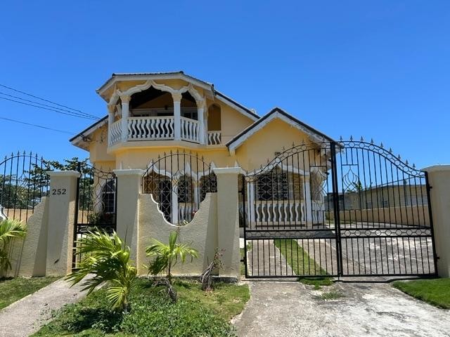 CORAL SPRING VILLAGE, TRE, Falmouth, Trelawny