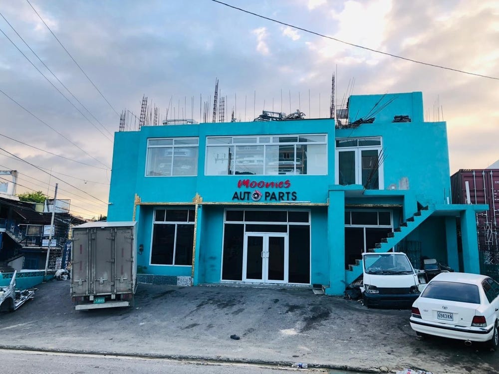 37 TATE STREET, MONTEGO BAY