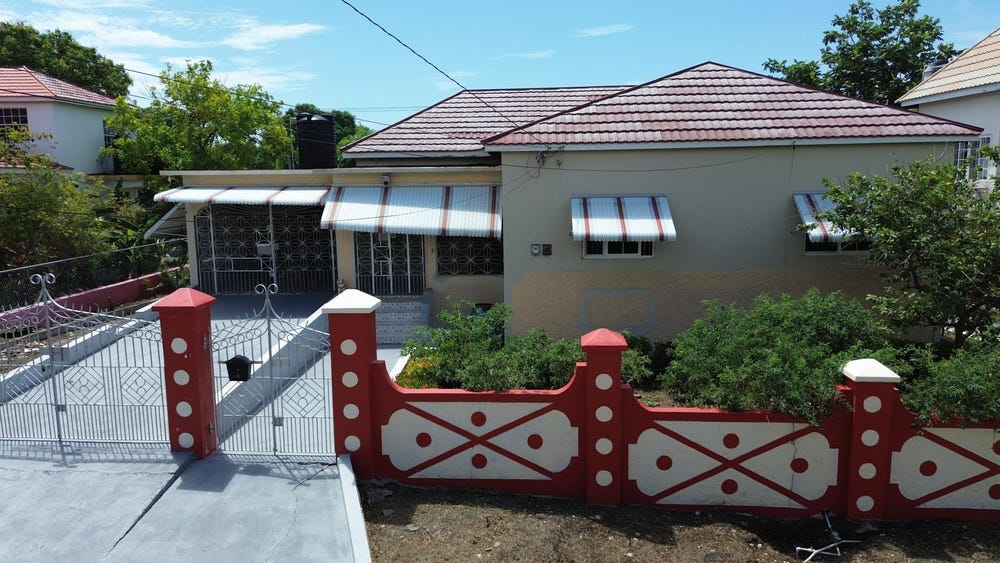 91 TRINIDAD AVENUE, Lyssons, St. Thomas