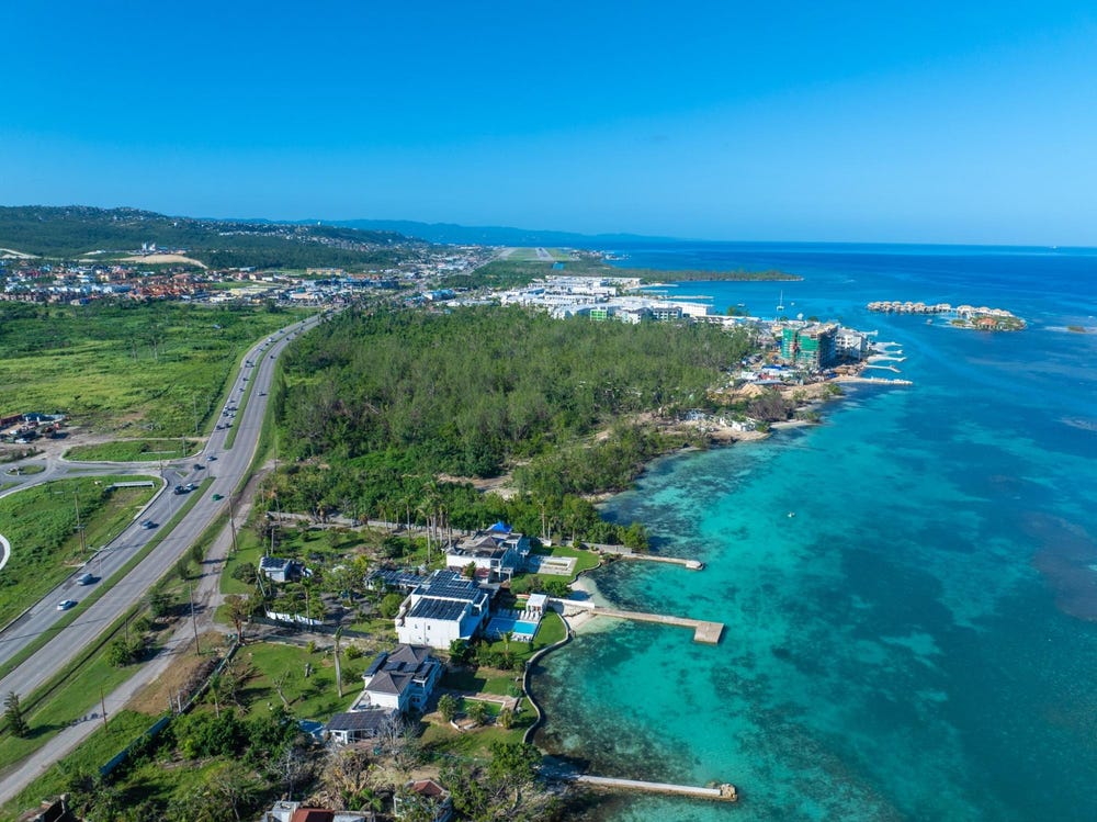 37 MAHOE BAY, Little River, St. James
