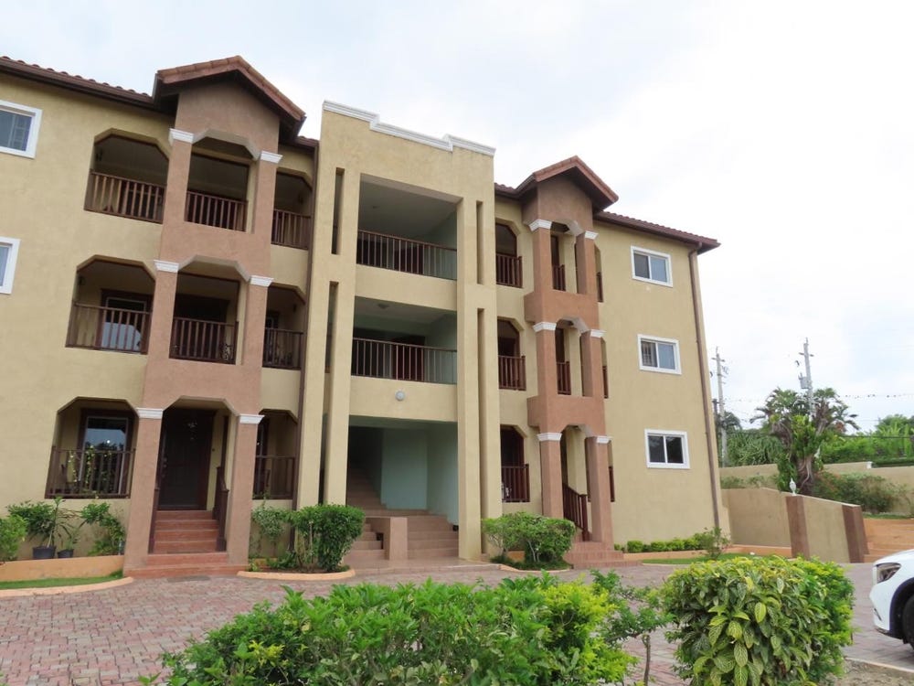 7 MILLSBOROUGH AVENUE unit: 18, Kingston 6, St. Andrew