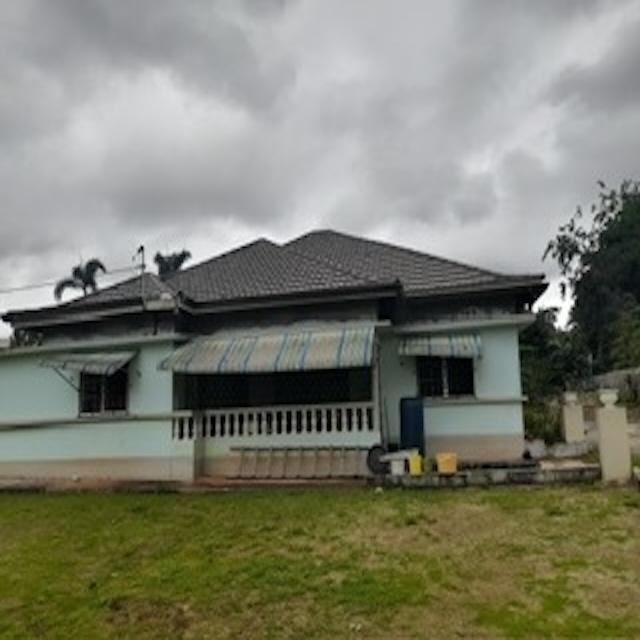 23 CEDAR GROVE, Mandeville, Manchester