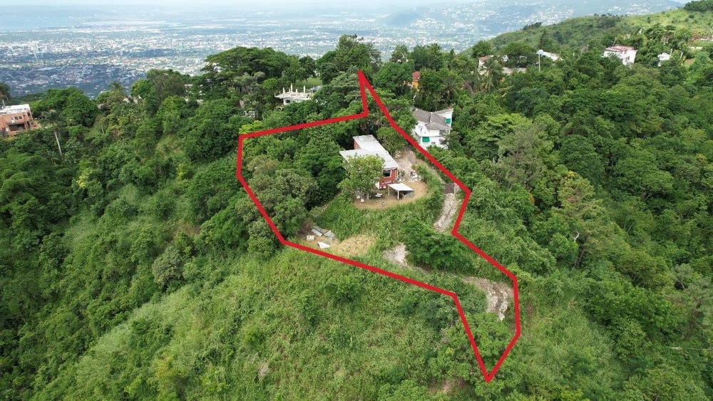 UPALONG CLOSE, SKYLINE DR