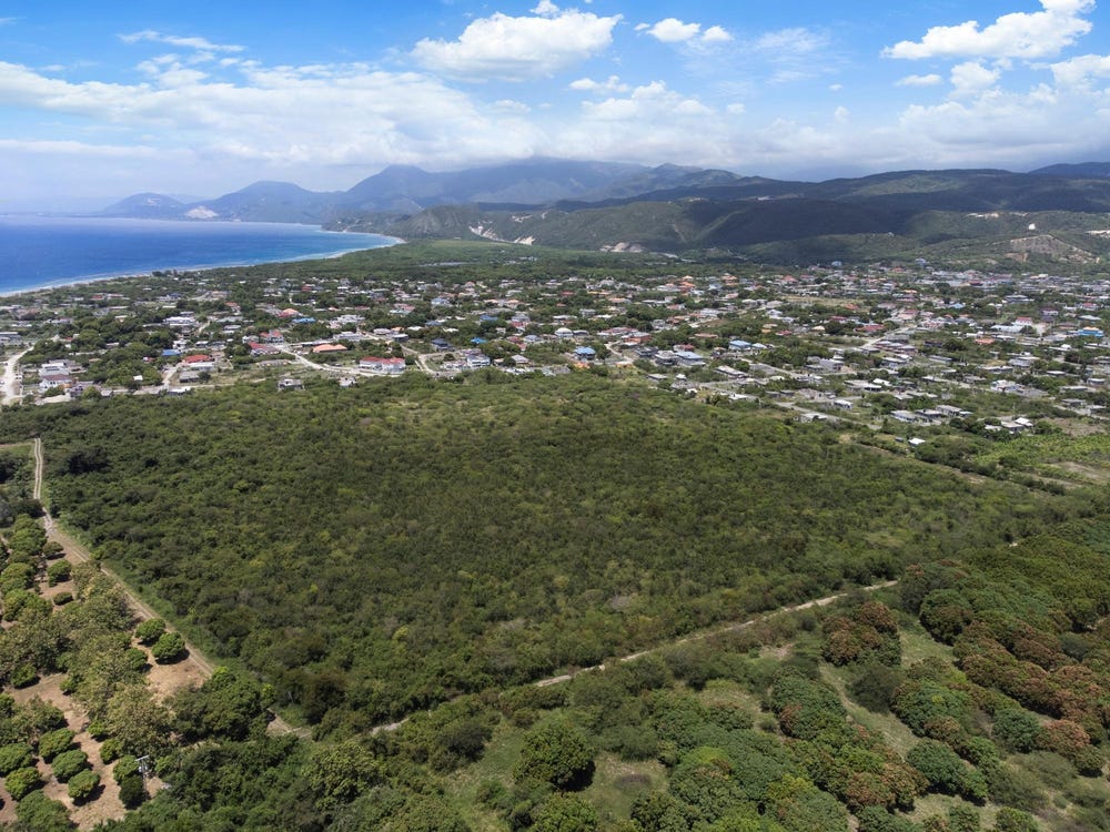 ST. THOMAS DRIVE, Albion, St. Thomas