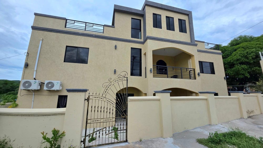560 RHYNE PARK ROSEHALL, Montego Bay, St. James