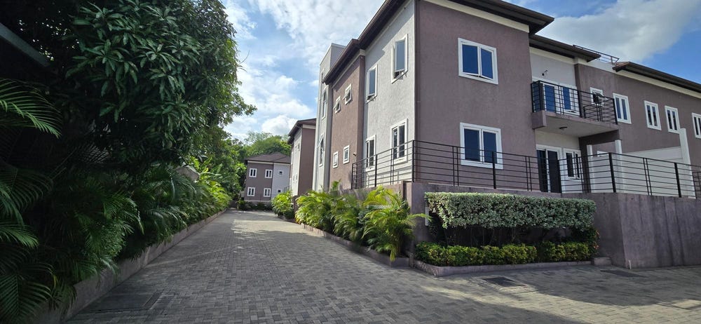 12 GROSVENOR TERRACE, Kingston 8, St. Andrew