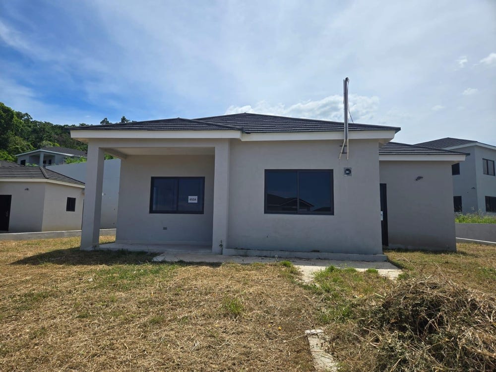 THE SAVANNAH VISTA PHASE unit: 472, Runaway Bay, St. Ann