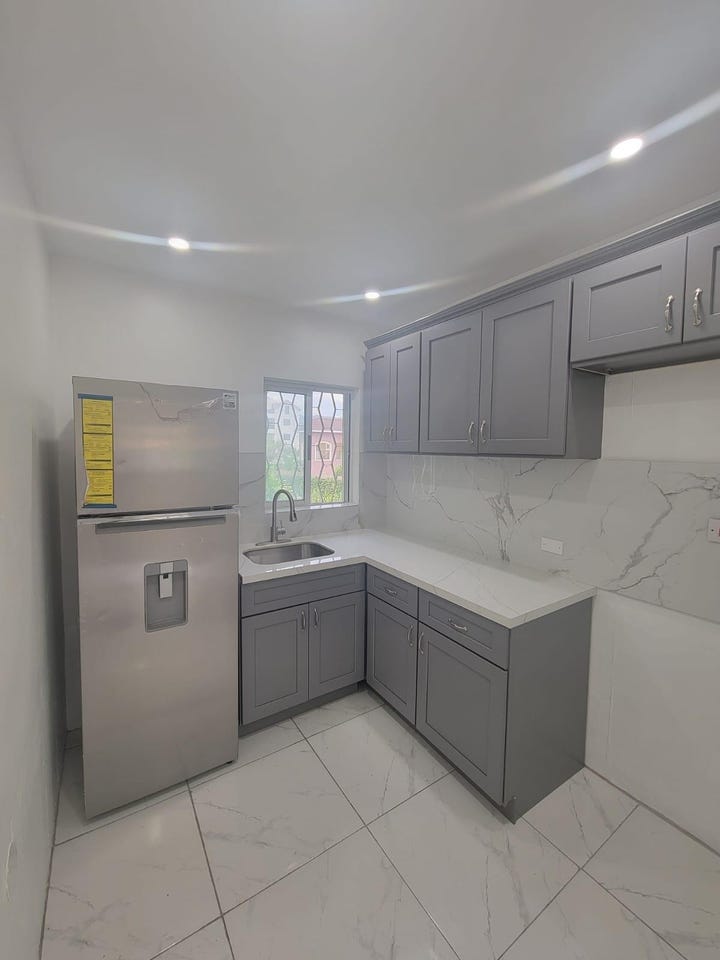 MERRIVALE AVE unit: 4, Kingston 8, St. Andrew