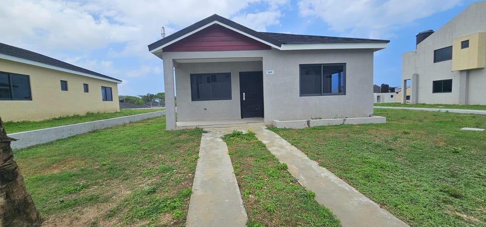 THE SAVANNAH VISTA PHASE