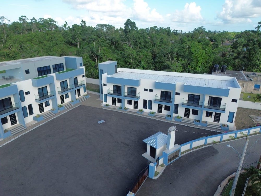SERENITY HILL, THREE HILL unit: 6, Tower Isle, St. Mary
