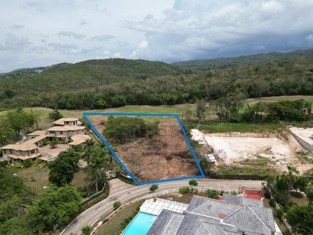 THE GREENS, ROSE HALL unit: Lot 13, Rose Hall, St. James