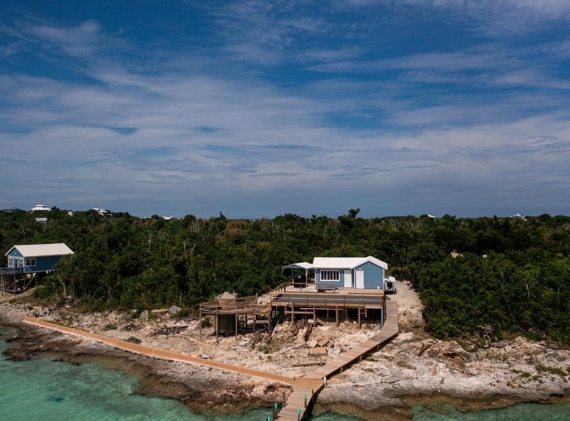 BEACH HOUSE LUBBERS, Lubbers Quarters, Central Abaco House for Sale