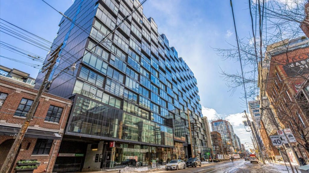 629 King Street West, Apt 1017, Toronto, Ontario M5G 0G9 Apartment for