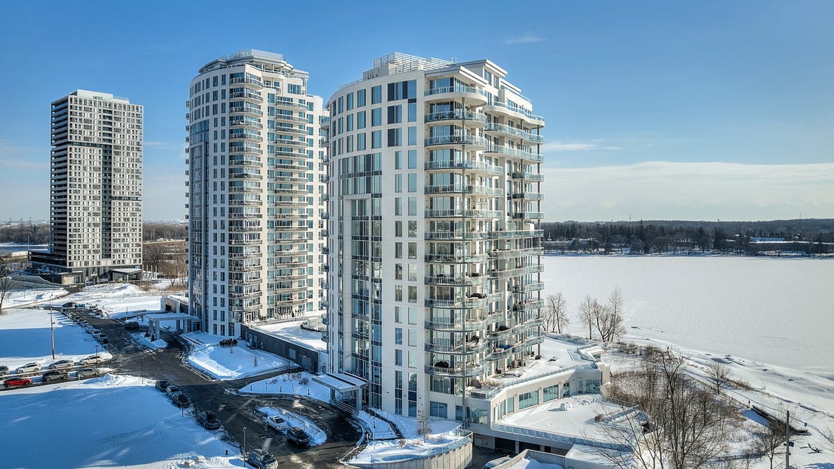 275 Rue ÉtienneLavoie PH302, Laval (SainteDorothée), Québec H7X0E4