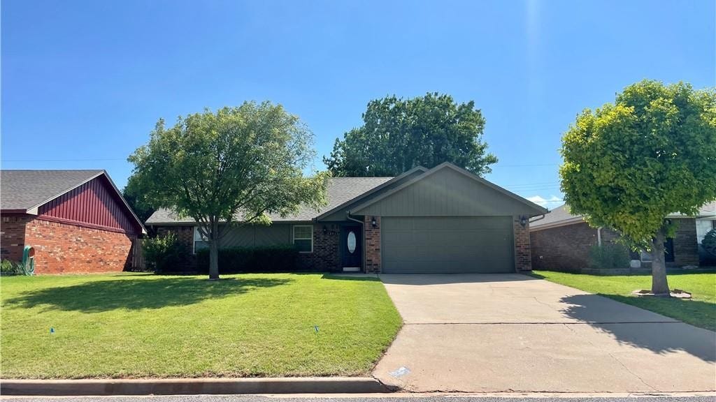 103 Hunter Hill Drive, Elk City, OK 73644 House for Sale