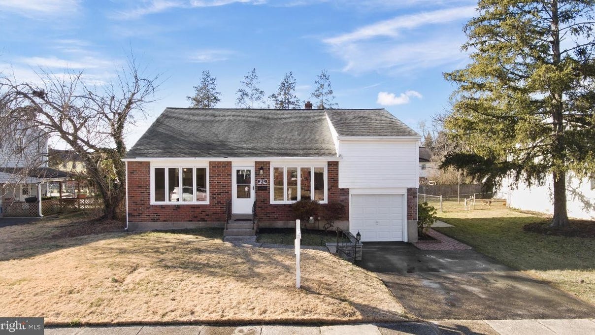 2933 DENISE ROAD, NORRISTOWN, PA 19403 House for Sale