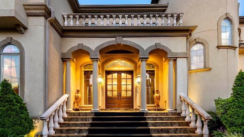 8703 Kentucky Derby Dr  