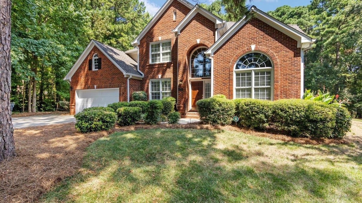 10001 Carlesbrooke Ter  