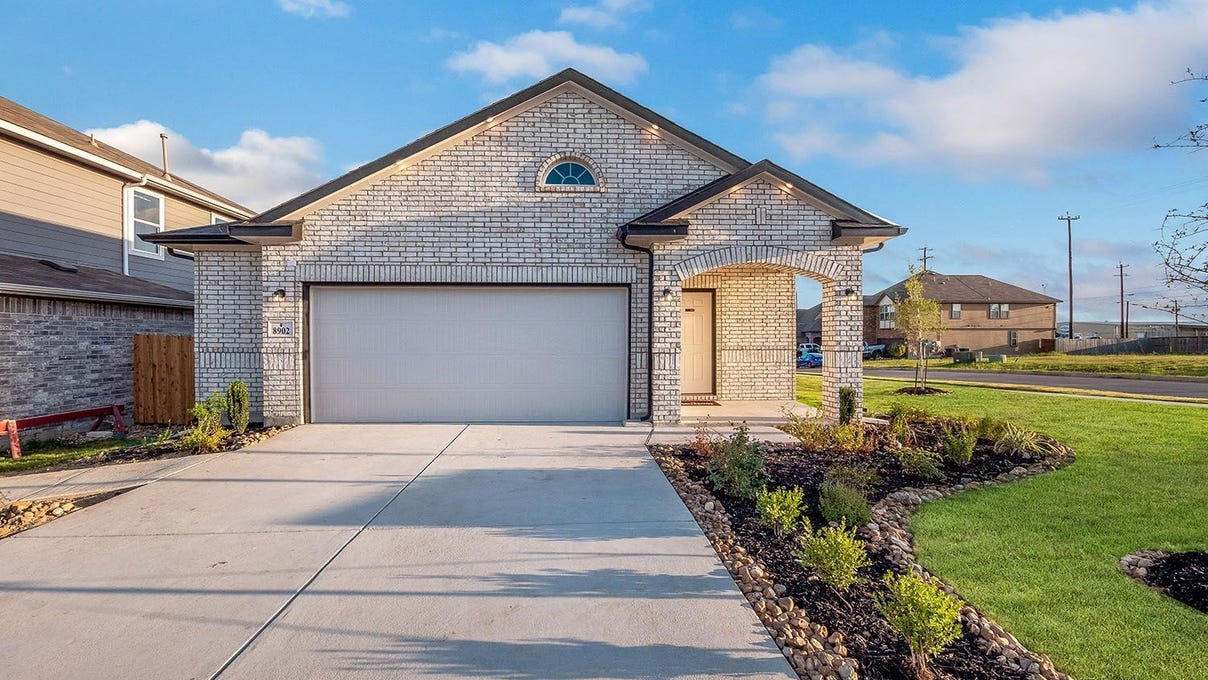 Notting Hill by CastleRock Communities 8902 Grand Western, Apt Plan