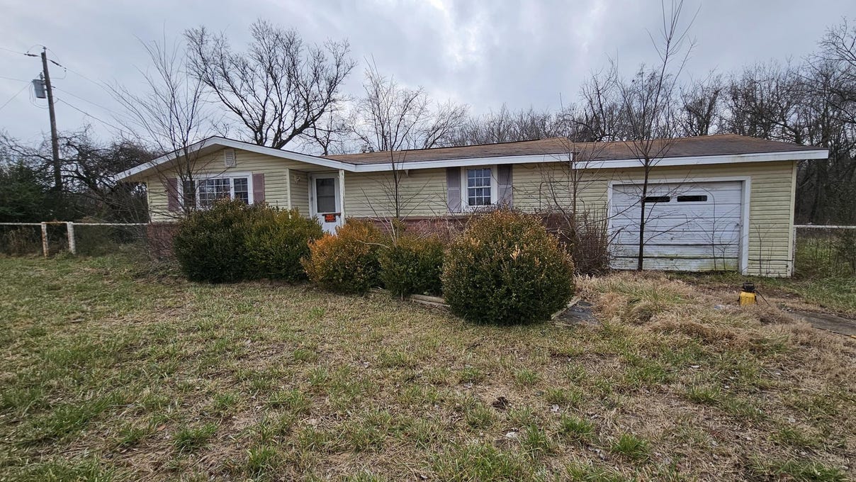 14976 State Hwy 90  