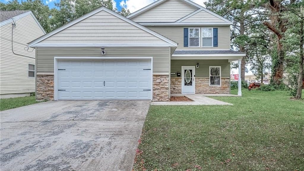 2126 Ballentine Blvd  