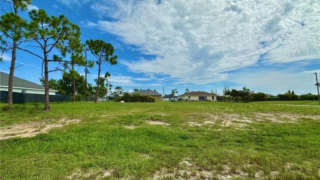 2223 NW 26th St  