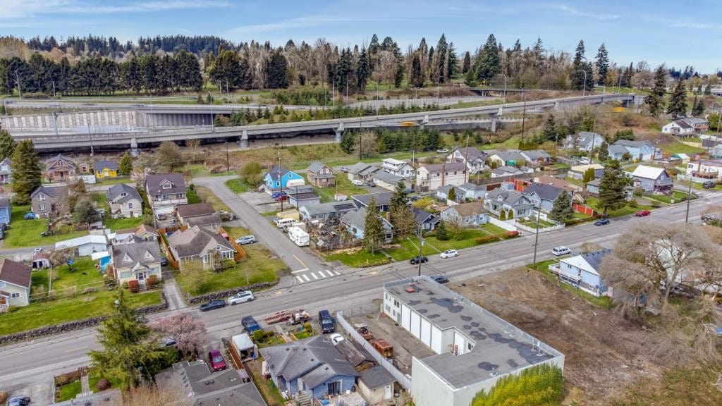 4403 S 3rd Ave, Everett, WA 98203 House for Sale