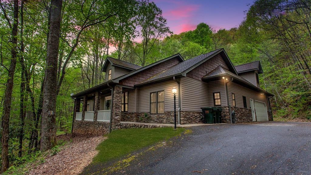 26 Seminole Dr  