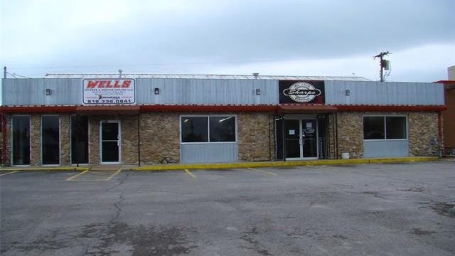 911 SW Frank Phillips Blvd  