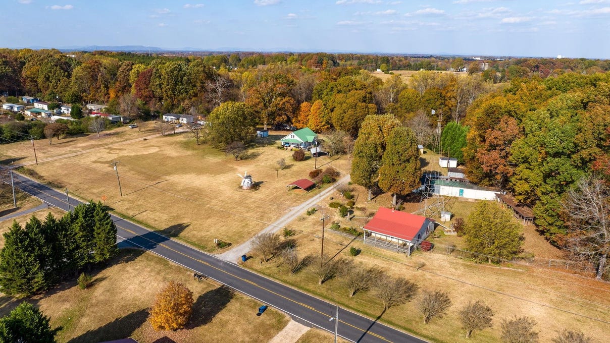 2354 Emmanuel Church Rd