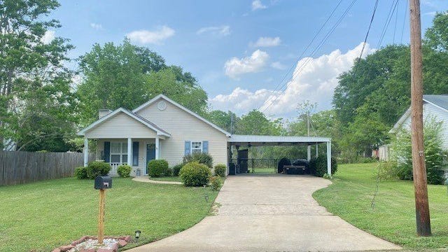 1400b S 6th  