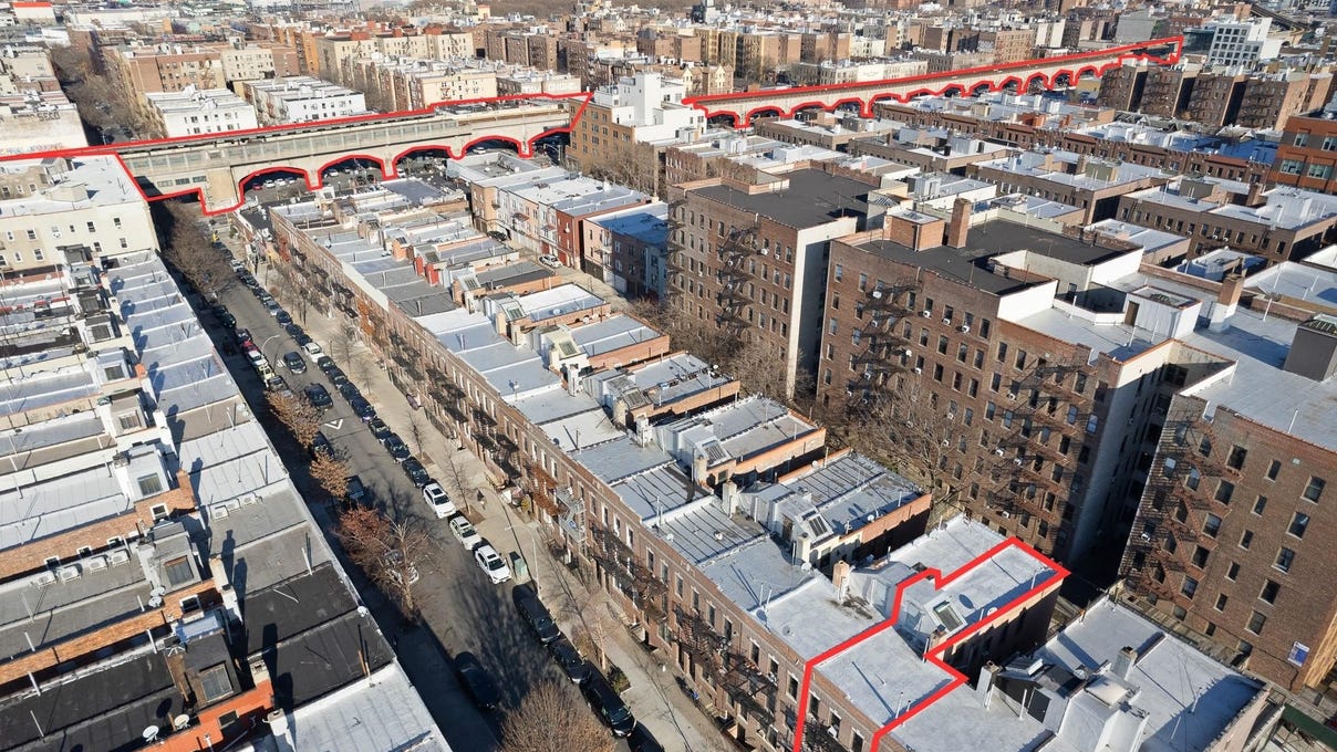 45-55 40 St  