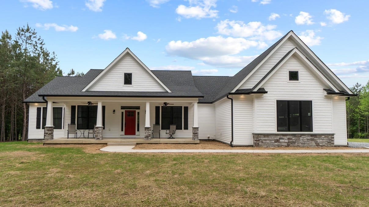 10510 TURNING LEAF Ln