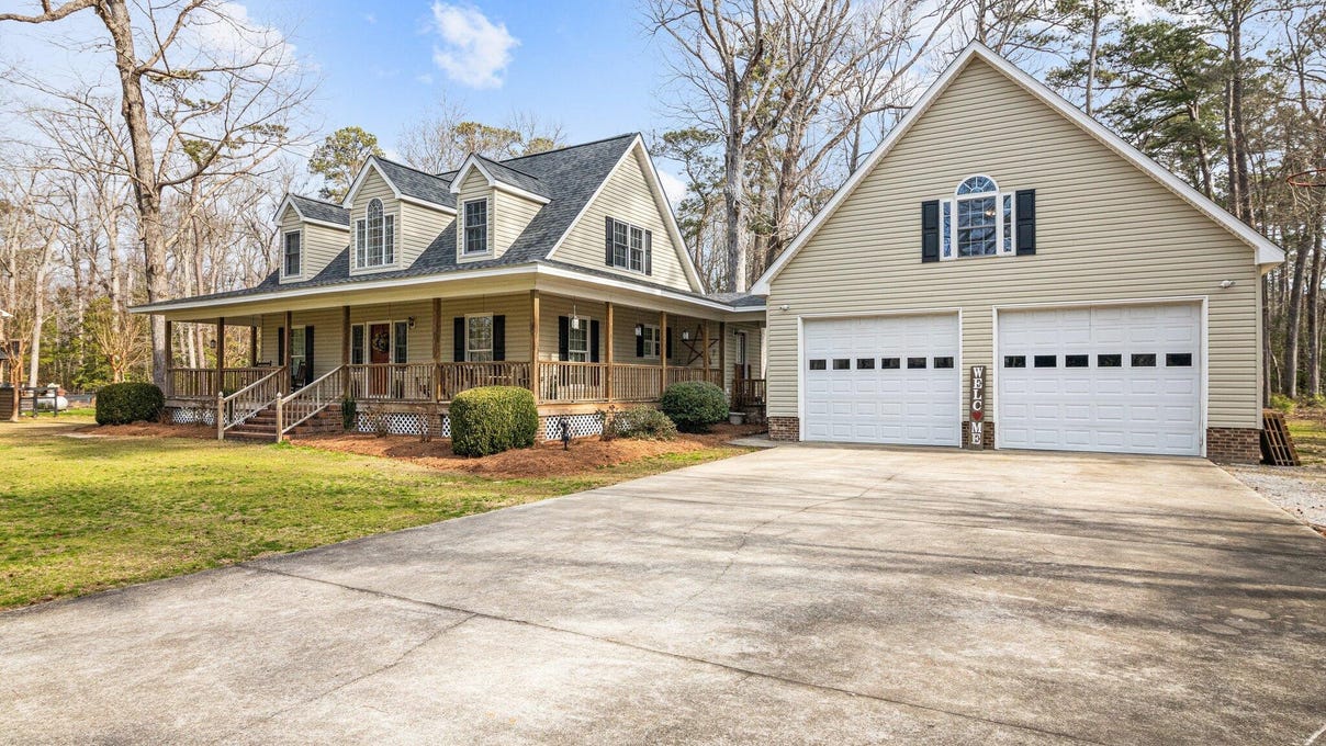 571 Sawmill Lndg Rd  