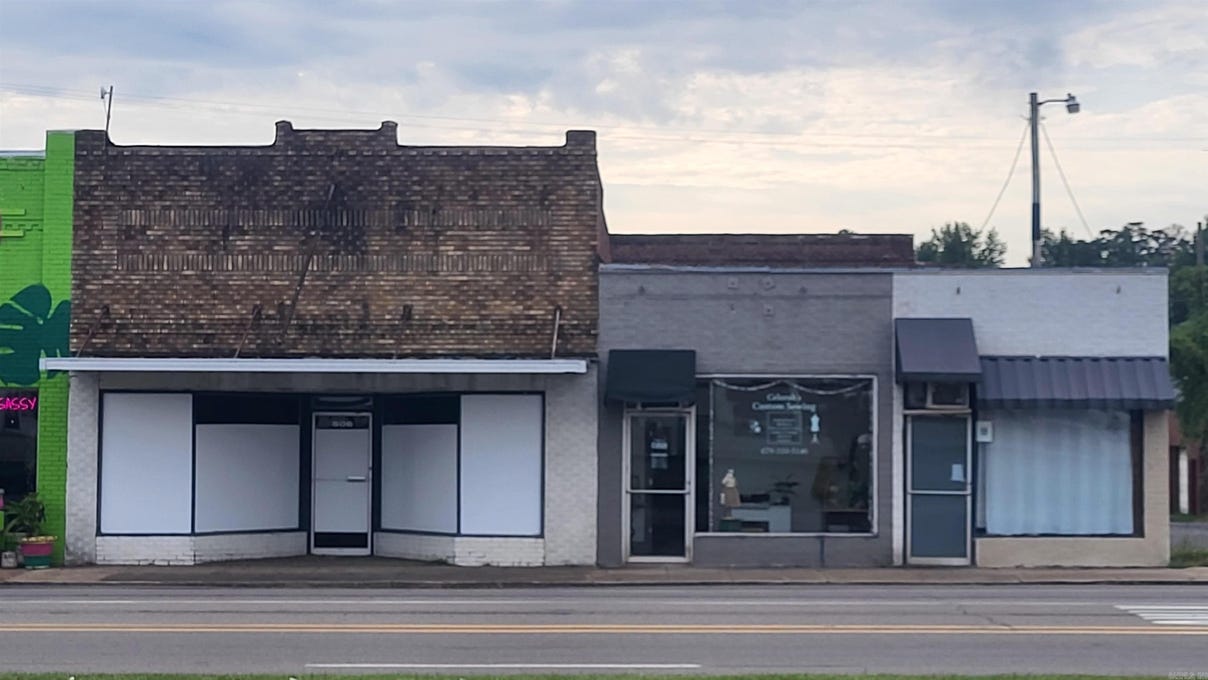 506-508 Hwy 71 S  
