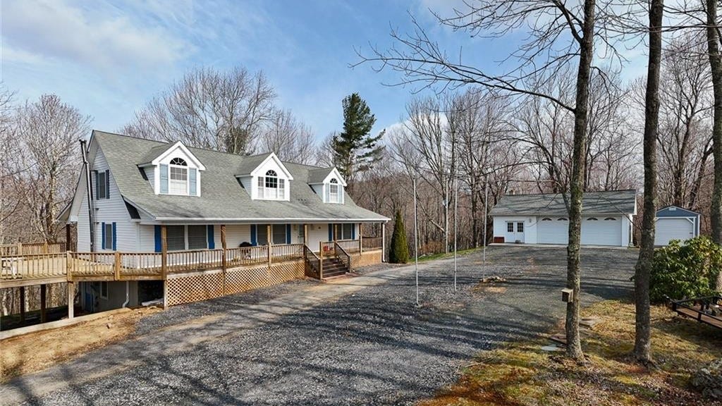 3036 Little Windfall Rd