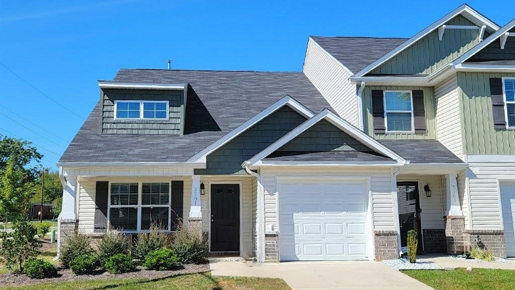 4039 Winding Vine Ln  