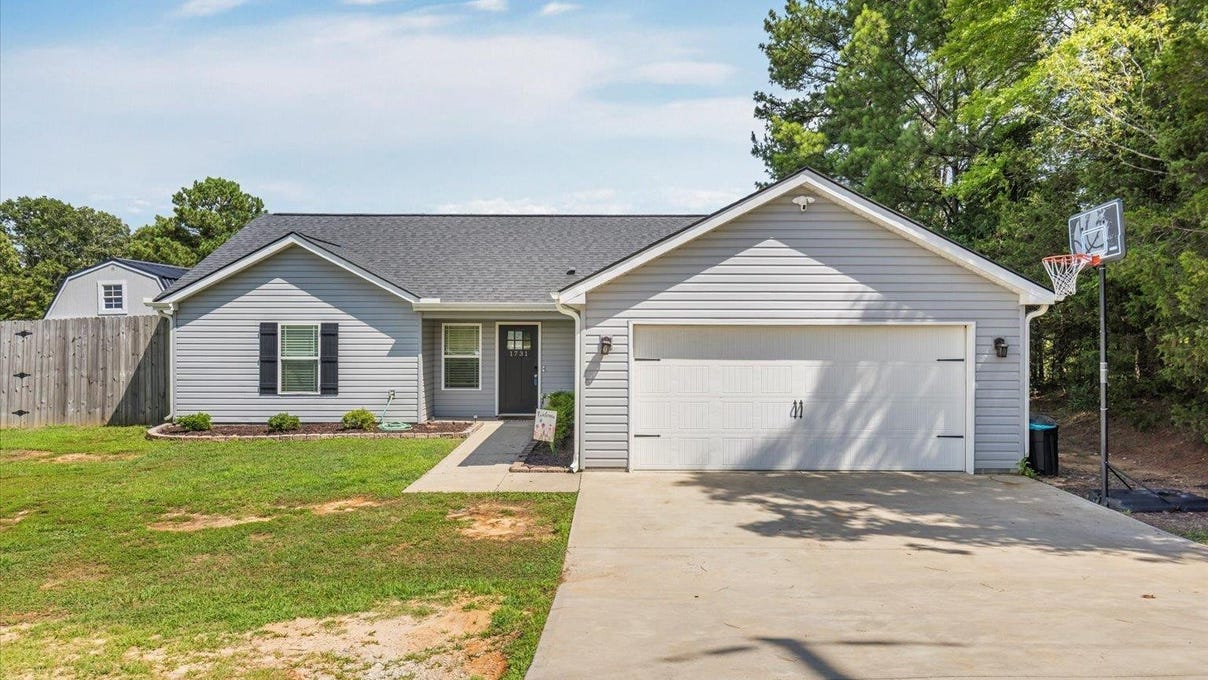 1731 Currys Lk Rd  