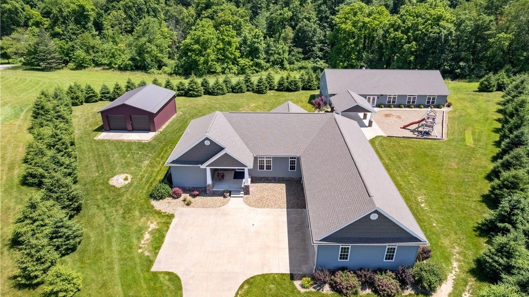 5758 Township Rd 276  